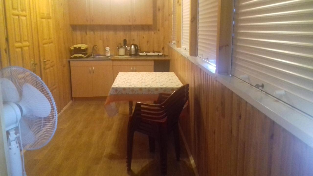 Уютный Домик 133 Причал. Otel Odessa Dış mekan fotoğraf